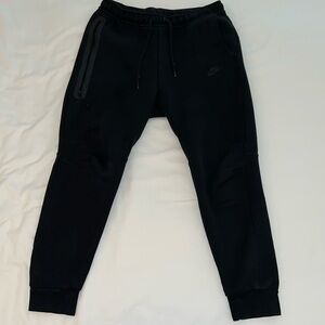 Nike Dri-Fit Tech Fleece Sweatpants - Black - Size Large